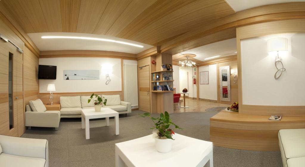 Hotel Al Cervo Tesero Εξωτερικό φωτογραφία