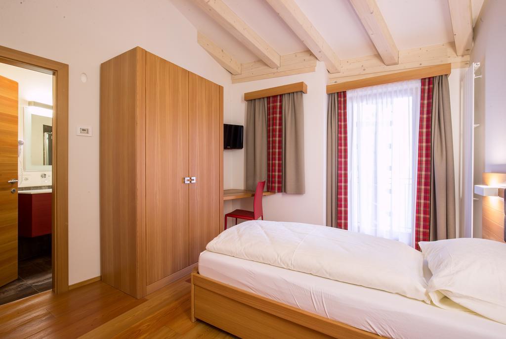 Hotel Al Cervo Tesero Εξωτερικό φωτογραφία