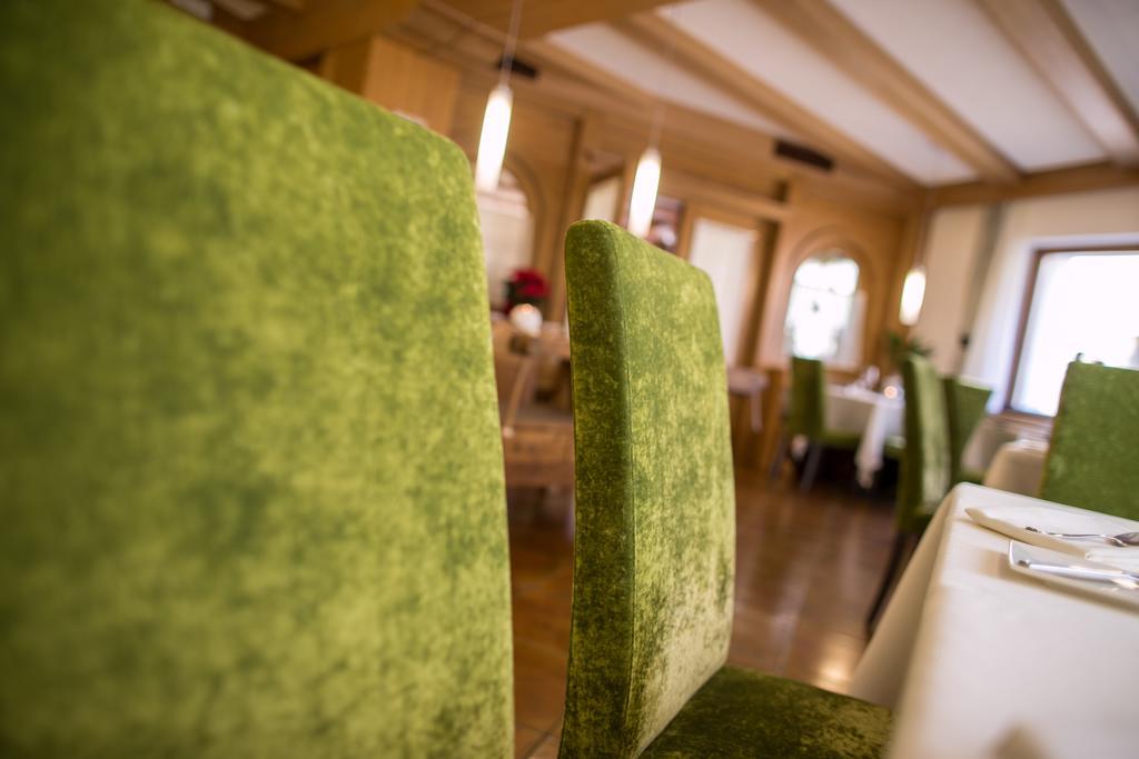 Hotel Al Cervo Tesero Εξωτερικό φωτογραφία